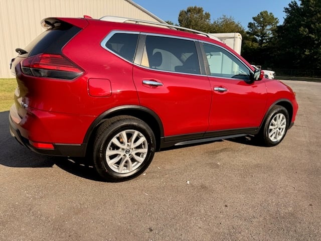 17Nissan